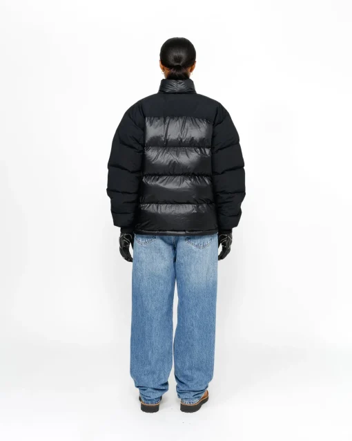 STÜSSY & MOUNTAIN HARDWEAR SUBZERO™ DAUNENJACKE