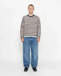 TEXTURED KNIT CONTRAST COLLAR CREW